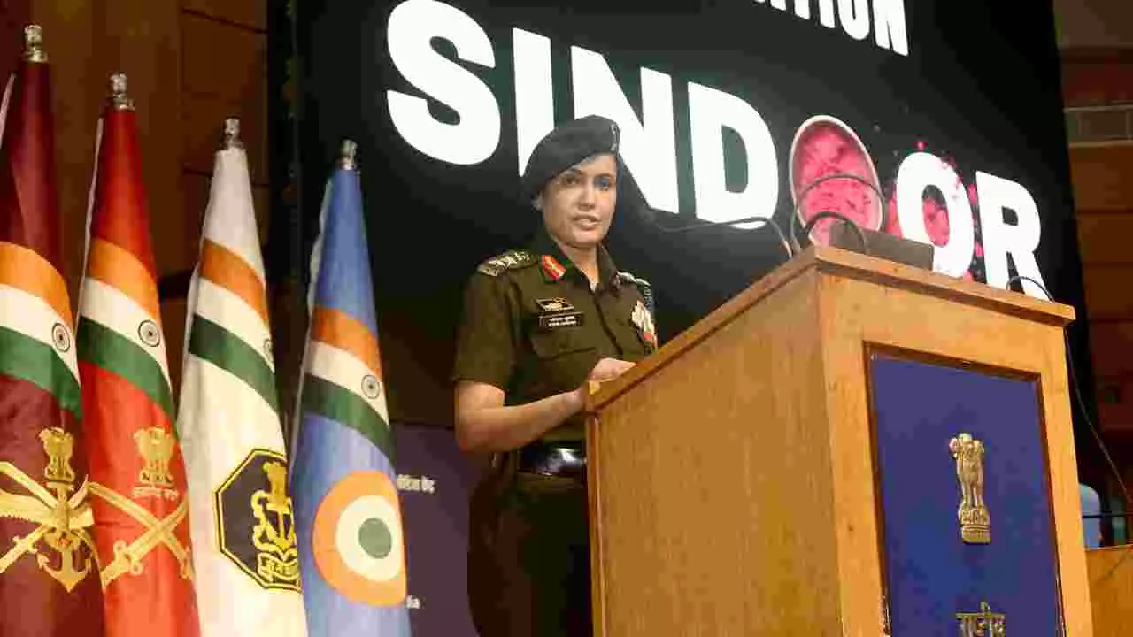 ಆಪರೇಷನ್ ಸಿಂಧೂರ್ ಖ್ಯಾತಿಯ ಕರ್ನಲ್ ಸೋಫಿಯಾ ಖುರೇಷಿಗೆ ವಿಶಿಷ್ಟ ಸೇವಾ ಪದಕ ಆಪರೇಷನ್ ಸಿಂಧೂರ್ ಖ್ಯಾತಿಯ ಕರ್ನಲ್ ಸೋಫಿಯಾ ಖುರೇಷಿಗೆ ವಿಶಿಷ್ಟ ಸೇವಾ ಪದಕ