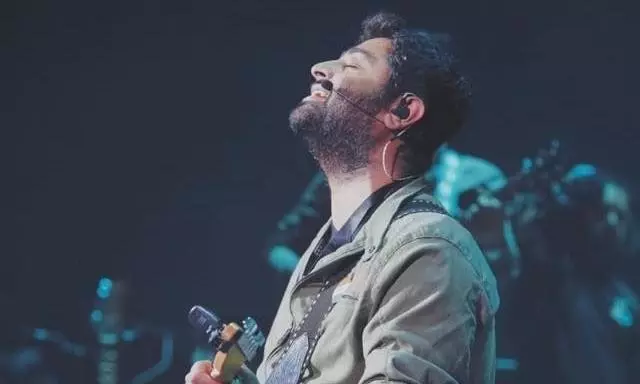 ಯಶಸ್ಸಿನ ಉತ್ತುಂಗದಲ್ಲಿರುವಾಗಲೇ ಅರಿಜಿತ್ ಸಿಂಗ್ ನಿವೃತ್ತಿ ಘೋಷಿಸಿದ್ದೇಕೆ? ಯಶಸ್ಸಿನ ಉತ್ತುಂಗದಲ್ಲಿರುವಾಗಲೇ ಅರಿಜಿತ್ ಸಿಂಗ್ ನಿವೃತ್ತಿ ಘೋಷಿಸಿದ್ದೇಕೆ?