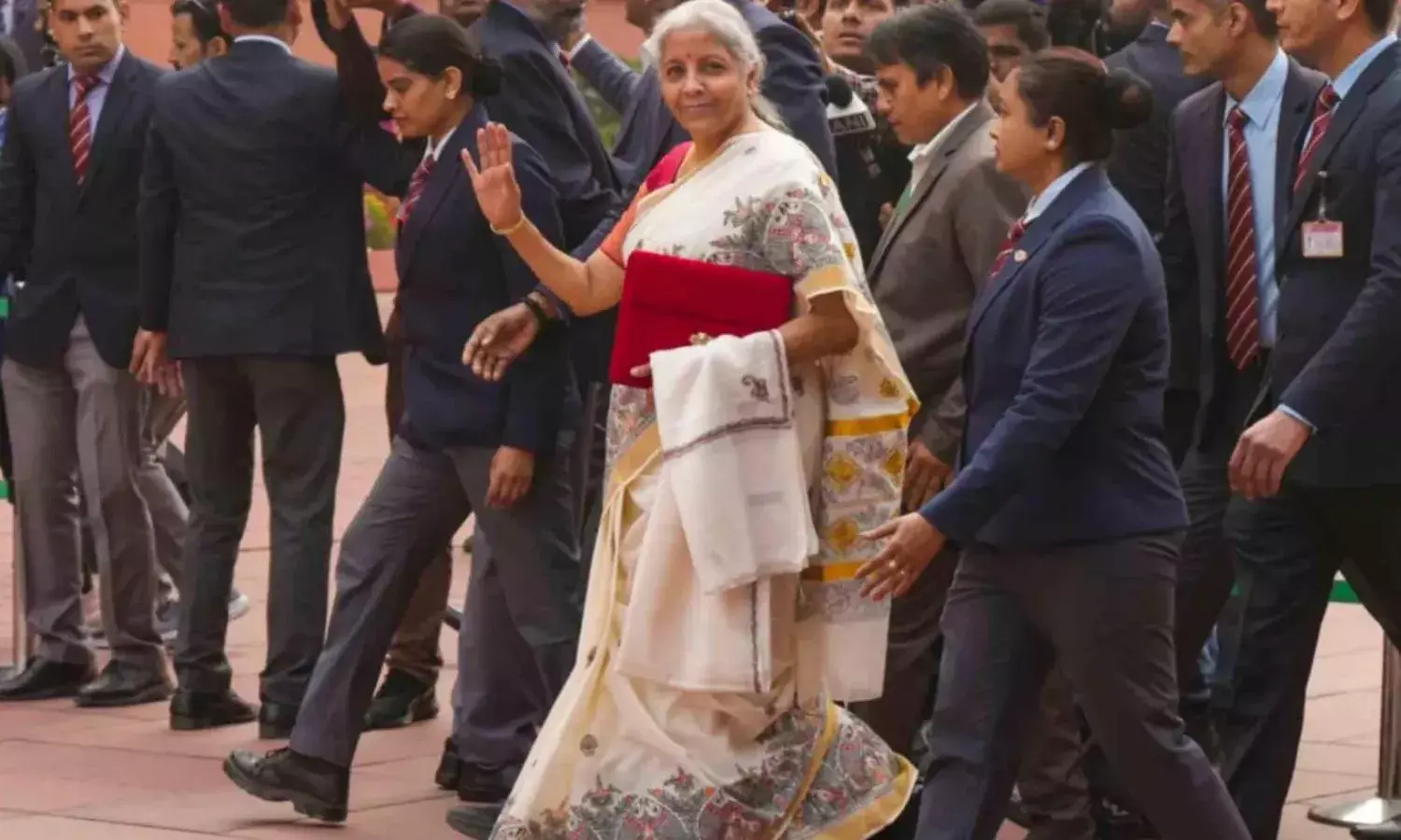 ಸರ್ಕಾರ ಕೊಟ್ಟ ಭರಸೆಗಳೆಷ್ಟು? ಈಡೇರಿದ್ದೆಷ್ಟು?: ಬಜೆಟ್-2025ರ ರಿಪೋರ್ಟ್ ಕಾರ್ಡ್