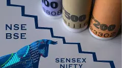 ಬಜೆಟ್ ದಿನದ ಭಾರೀ ಕುಸಿತದ ನಂತರ ಚೇತರಿಸಿಕೊಂಡ ಷೇರುಪೇಟೆ ಬಜೆಟ್ ದಿನದ ಭಾರೀ ಕುಸಿತದ ನಂತರ ಚೇತರಿಸಿಕೊಂಡ ಷೇರುಪೇಟೆ