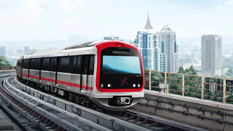 Namma metro: ಮೆಟ್ರೋ ರೆಡ್ ಲೈನ್‌ಗೆ ಕೇಂದ್ರದಿಂದ ರೆಡ್‌ ಸಿಗ್ನಲ್‌..!