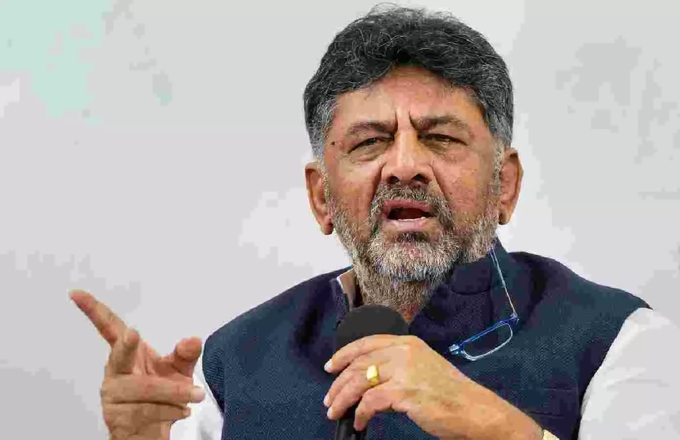 ಸಿಎಂ ಗಾದಿಗಾಗಿ ಡಿ.ಕೆ.ಶಿವಕುಮಾರ್ ಪಟ್ಟು: ಹೈಕಮಾಂಡ್ ನೀಡಿದ ಉತ್ತರವೇನು? ಸಿಎಂ ಗಾದಿಗಾಗಿ ಡಿ.ಕೆ.ಶಿವಕುಮಾರ್ ಪಟ್ಟು: ಹೈಕಮಾಂಡ್ ನೀಡಿದ ಉತ್ತರವೇನು?