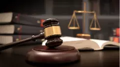 ಬಾಲಕಿ ಎದೆಯ ಭಾಗ ಸ್ಪರ್ಶಿಸುವುದು ಅತ್ಯಾಚಾರ ಯತ್ನವಲ್ಲ: ವಿವಾದಾತ್ಮಕ ತೀರ್ಪು ರದ್ದುಗೊಳಿಸಿದ ಸುಪ್ರೀಂ