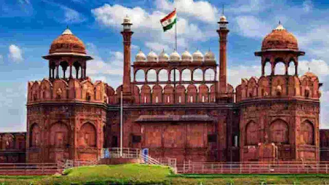 ದೆಹಲಿ ಕೆಂಪುಕೋಟೆ ಮೇಲೆ ದಾಳಿಗೆ ಲಷ್ಕರ್ ಉಗ್ರರ ಸಂಚು: NIA ತನಿಖೆ ತೀವ್ರ, ಹೈ ಅಲರ್ಟ್! ದೆಹಲಿ ಕೆಂಪುಕೋಟೆ ಮೇಲೆ ದಾಳಿಗೆ ಲಷ್ಕರ್ ಉಗ್ರರ ಸಂಚು: NIA ತನಿಖೆ ತೀವ್ರ, ಹೈ ಅಲರ್ಟ್!