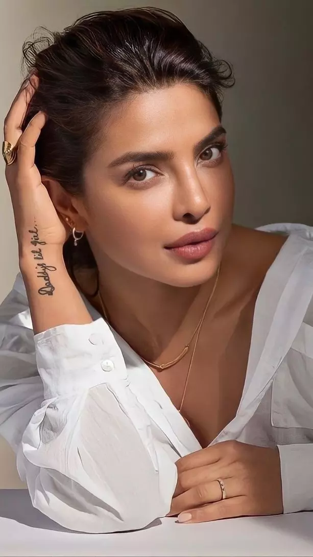 ಬಾಲಿವುಡ್ ತೊರೆಯಲು ಇಷ್ಟವಿರಲಿಲ್ಲ, ಅನಿವಾರ್ಯವಾಗಿ ತಳ್ಳಲ್ಪಟ್ಟೆ; ಪ್ರಿಯಾಂಕ ಚೋಪ್ರಾ ಬಾಲಿವುಡ್ ತೊರೆಯಲು ಇಷ್ಟವಿರಲಿಲ್ಲ, ಅನಿವಾರ್ಯವಾಗಿ ತಳ್ಳಲ್ಪಟ್ಟೆ; ಪ್ರಿಯಾಂಕ ಚೋಪ್ರಾ