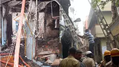 Fire breaks out at hardware warehouse in Chikkapet; Fire spreads to more than 20 shops!