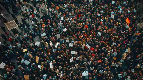 ಸಮಾನ ಕೆಲಸಕ್ಕೆ ಸಮಾನ ವೇತನಕ್ಕೆ ಆಗ್ರಹಿಸಿ ಸರ್ಕಾರಿ ಪರವಾನಗಿ ಭೂಮಾಪಕರ ಸಂಘದ ಎಚ್ಚರಿಕೆ ಸಮಾನ ಕೆಲಸಕ್ಕೆ ಸಮಾನ ವೇತನಕ್ಕೆ ಆಗ್ರಹಿಸಿ ಸರ್ಕಾರಿ ಪರವಾನಗಿ ಭೂಮಾಪಕರ ಸಂಘದ ಎಚ್ಚರಿಕೆ