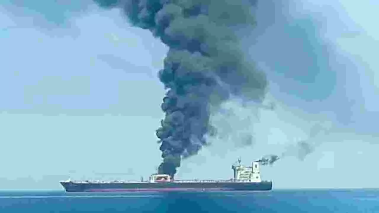 ಶ್ರೀಲಂಕಾ ಸಮುದ್ರದಲ್ಲಿ ಇರಾನ್ ನೌಕೆಯ ಮೇಲೆ ಜಲಾಂತರ್ಗಾಮಿ ದಾಳಿ: 101 ಮಂದಿ ನಾಪತ್ತೆ