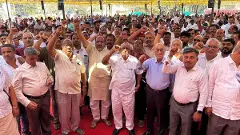 ಅಬಕಾರಿ ಇಲಾಖೆ ಭ್ರಷ್ಟಾಚಾರದ ವಿರುದ್ಧ ಮದ್ಯ ಮಾರಾಟಗಾರರ ಬೃಹತ್ ಪ್ರತಿಭಟನೆ