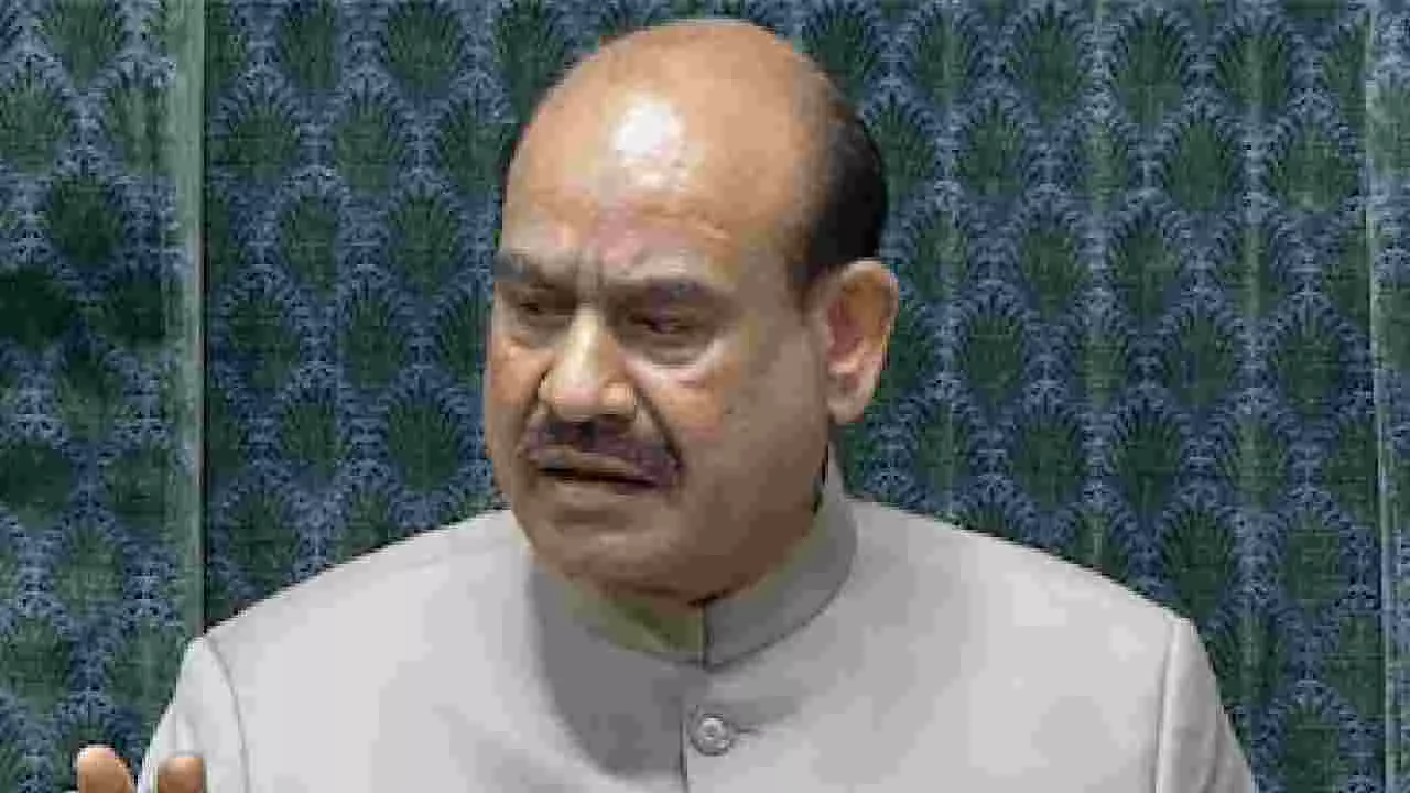 Speaker OM Birla| ಲೋಕಸಭೆ ಸ್ಪೀಕರ್ ಪದಚ್ಯುತಿ: ಸಂಸತ್ನಲ್ಲಿ ಇಂದು ಹೈಡ್ರಾಮಾ; ಸಂವಿಧಾನ ಹೇಳೋದೇನು? Speaker OM Birla| ಲೋಕಸಭೆ ಸ್ಪೀಕರ್ ಪದಚ್ಯುತಿ: ಸಂಸತ್ನಲ್ಲಿ ಇಂದು ಹೈಡ್ರಾಮಾ; ಸಂವಿಧಾನ ಹೇಳೋದೇನು?