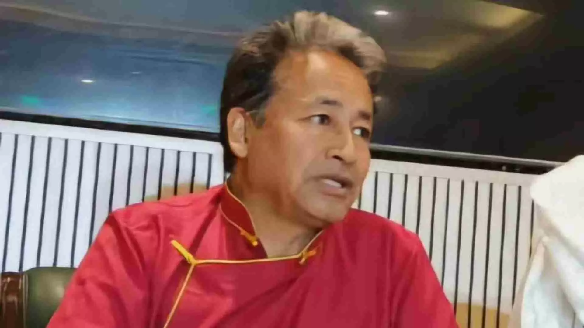 ಲಡಾಖ್: ಎನ್‌ಎಸ್‌ಎ ಅಡಿ ಬಂಧನಕ್ಕೊಳಗಾಗಿದ್ದ ಹವಾಮಾನ ಕಾರ್ಯಕರ್ತ ಸೋನಮ್ ವಾಂಗ್ಚುಕ್ ಬಿಡುಗಡೆ