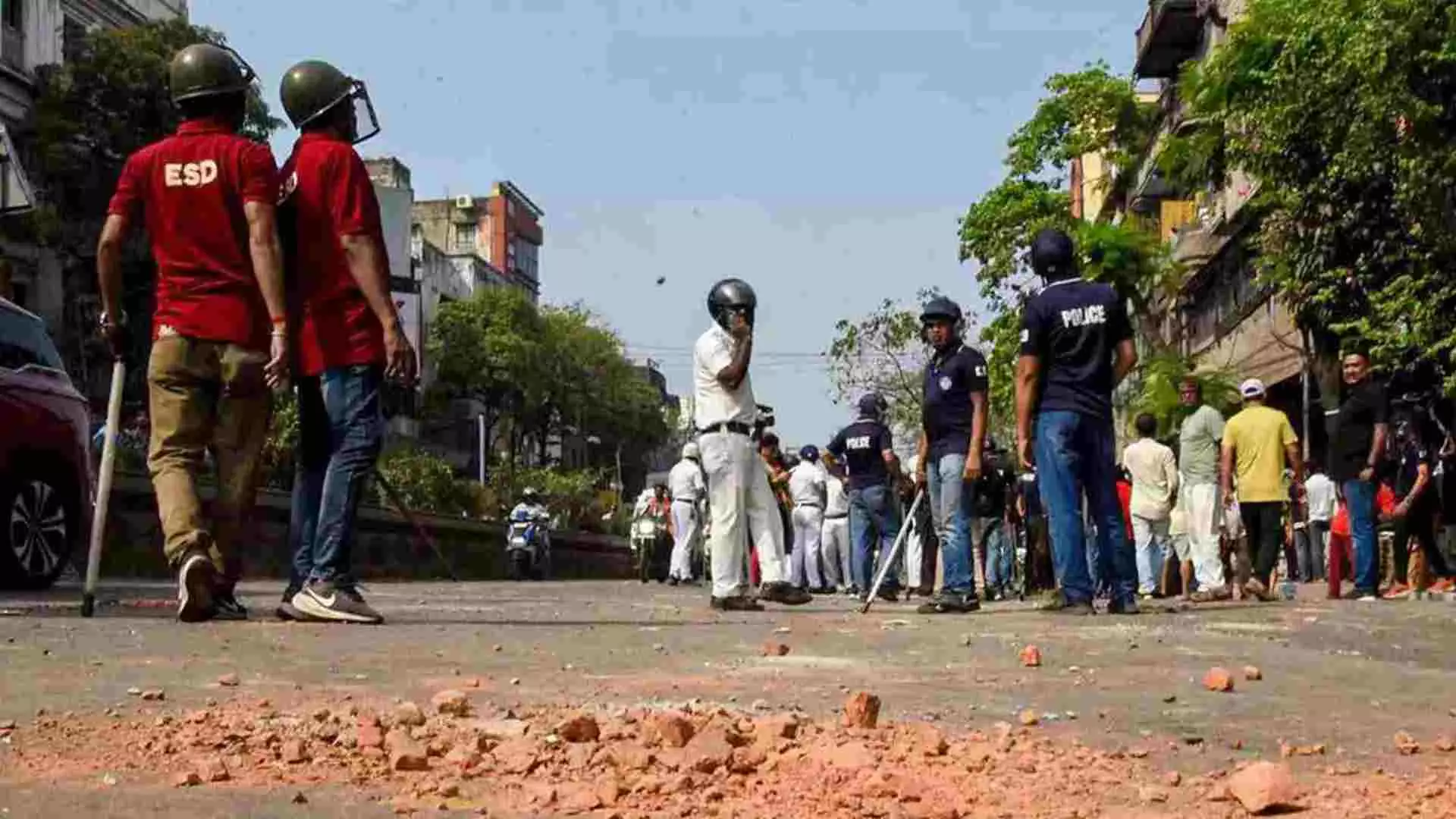 ಪಶ್ಚಿಮ ಬಂಗಾಳ ಚುನಾವಣೆ 2026: ಕುತೂಹಲ ಕೆರಳಿಸಿರುವ 10 ಪ್ರಮುಖ ಕ್ಷೇತ್ರಗಳಿವು ಪಶ್ಚಿಮ ಬಂಗಾಳ ಚುನಾವಣೆ 2026: ಕುತೂಹಲ ಕೆರಳಿಸಿರುವ 10 ಪ್ರಮುಖ ಕ್ಷೇತ್ರಗಳಿವು