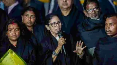 ಬಂಗಾಳ ಚುನಾವಣೆ ಘೋಷಣೆ ಬೆನ್ನಲ್ಲೇ ರಾಜ್ಯದ ಮುಖ್ಯ ಕಾರ್ಯದರ್ಶಿ, ಗೃಹ ಕಾರ್ಯದರ್ಶಿ ವಜಾ!