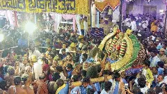 ಮಾ. 28ರಂದು ಮೇಲುಕೋಟೆ ವೈರಮುಡಿ ಕಿರೀಟ ಧಾರಣೆ: ಲಕ್ಷಾಂತರ ಭಕ್ತರ ಆಗಮನ ಮಾ. 28ರಂದು ಮೇಲುಕೋಟೆ ವೈರಮುಡಿ ಕಿರೀಟ ಧಾರಣೆ: ಲಕ್ಷಾಂತರ ಭಕ್ತರ ಆಗಮನ