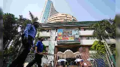 Stock market| ಷೇರು ಮಾರುಕಟ್ಟೆಯಲ್ಲಿ ಭಾರಿ ಕುಸಿತ: ಸೆನ್ಸೆಕ್ಸ್ 1,555 ಅಂಕ ಪತನ, ಹೂಡಿಕೆದಾರರಿಗೆ 5 ಲಕ್ಷ ಕೋಟಿ ನಷ್ಟ!