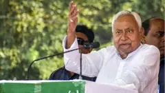 ಬಿಹಾರದಲ್ಲಿ ಮಹತ್ವದ ರಾಜಕೀಯ ಬೆಳವಣಿಗೆ: ಎಂಎಲ್‌ಸಿ ಸ್ಥಾನಕ್ಕೆ ನಿತೀಶ್ ಕುಮಾರ್ ರಾಜೀನಾಮೆ