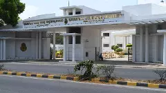 Congress vs RSS| ಮೈಸೂರು ಮುಕ್ತ ವಿ.ವಿ. ಬ್ಯಾಂಕ್ ಖಾತೆಗಳ ಸ್ಥಗಿತ: ಇದರ ಹಿಂದಿದೆ ಸೈದ್ಧಾಂತಿಕ ಸಂಘರ್ಷ? Congress vs RSS| ಮೈಸೂರು ಮುಕ್ತ ವಿ.ವಿ. ಬ್ಯಾಂಕ್ ಖಾತೆಗಳ ಸ್ಥಗಿತ: ಇದರ ಹಿಂದಿದೆ ಸೈದ್ಧಾಂತಿಕ ಸಂಘರ್ಷ?