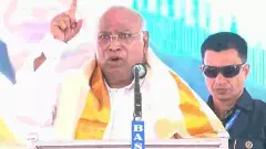 Mallikarjun Kharge: “ಗುಜರಾತ್‌ನ ಜನ ಅನಕ್ಷರಸ್ಥರು…” ವಿವಾದಕ್ಕೀಡಾದ ಮಲ್ಲಿಕಾರ್ಜುನ ಖರ್ಗೆ ಹೇಳಿಕೆ