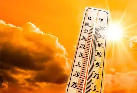 Heat Wave| ಬೆಂಗಳೂರಿನಲ್ಲಿ ಹೆಚ್ಚುತ್ತಿದೆ ಬಿಸಿಲ ಬೇಗೆ: ಏಪ್ರಿಲ್ 15 ರವರೆಗೆ 38 ಡಿಗ್ರಿ ಸೆಲ್ಸಿಯಸ್ ತಾಪಮಾನ Heat Wave| ಬೆಂಗಳೂರಿನಲ್ಲಿ ಹೆಚ್ಚುತ್ತಿದೆ ಬಿಸಿಲ ಬೇಗೆ: ಏಪ್ರಿಲ್ 15 ರವರೆಗೆ 38 ಡಿಗ್ರಿ ಸೆಲ್ಸಿಯಸ್ ತಾಪಮಾನ