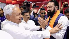 ಪೇಟ ಕಳಚಿ ಕಿರೀಟ ತೊಟ್ಟ ಸಾಮ್ರಾಟ್ ಚೌಧರಿ: ಅಮಿತ್ ಶಾ ಆಪ್ತ ಬಿಹಾರ ಸಿಎಂ ಬೆಳೆದು ನಿಂತ ಬೆರಗಿನ ಪರಿ