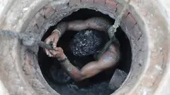 Manhole deaths| ಮಲಮೂತ್ರ ಸ್ವಚ್ಛಗೊಳಿಸುವ ಘಟನೆಗಳು ಇನ್ನೂ ಜೀವಂತ!  ದಶಕ ಮೂರು, ರಾಜ್ಯದಲ್ಲಿ ಸಾವು ನೂರು!