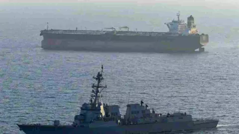 ಹೊರ್ಮುಜ್ ಜಲಸಂಧಿ ಬಳಿ ಹಡಗು ಅಪಘಾತ: ಇಬ್ಬರು ಭಾರತೀಯ ನಾವಿಕರಿಗೆ ಗಾಯ, ಕರಾವಳಿಯಲ್ಲಿ ಹೆಚ್ಚಿದ ಆತಂಕ