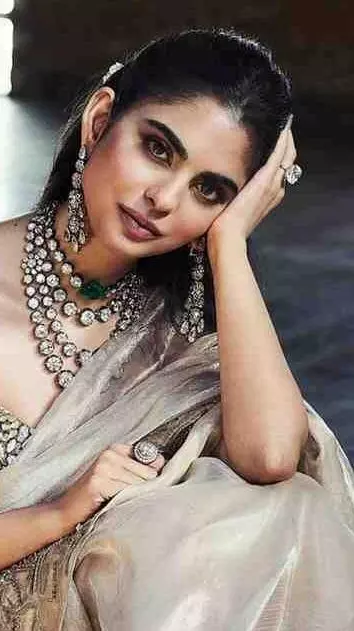 Met Gala 2026| ಹಲವು ವಿಶೇಷತೆ-ವಿಚಿತ್ರಗಳಿಗೆ ಸಾಕ್ಷಿಯಾದ ಮೆಟ್‌ ಗಾಲಾ ವೇದಿಕೆ! ಭಾರತೀಯ ಸ್ಟಾರ್‌ಗಳ ಲುಕ್‌ ಹೇಗಿದೆ?