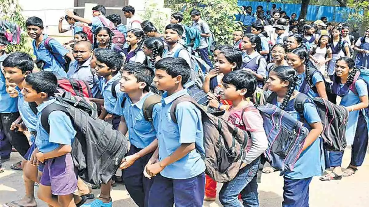 Publish the school guidelines Urdu-English Bilingual Teaching, Digital Attendance Compulsory! Publish the school guidelines Urdu-English Bilingual Teaching, Digital Attendance Compulsory!
