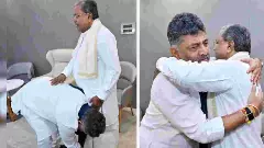 What did DCM D.K. Shivakumar say after touching CM Siddaramaiahs feet?