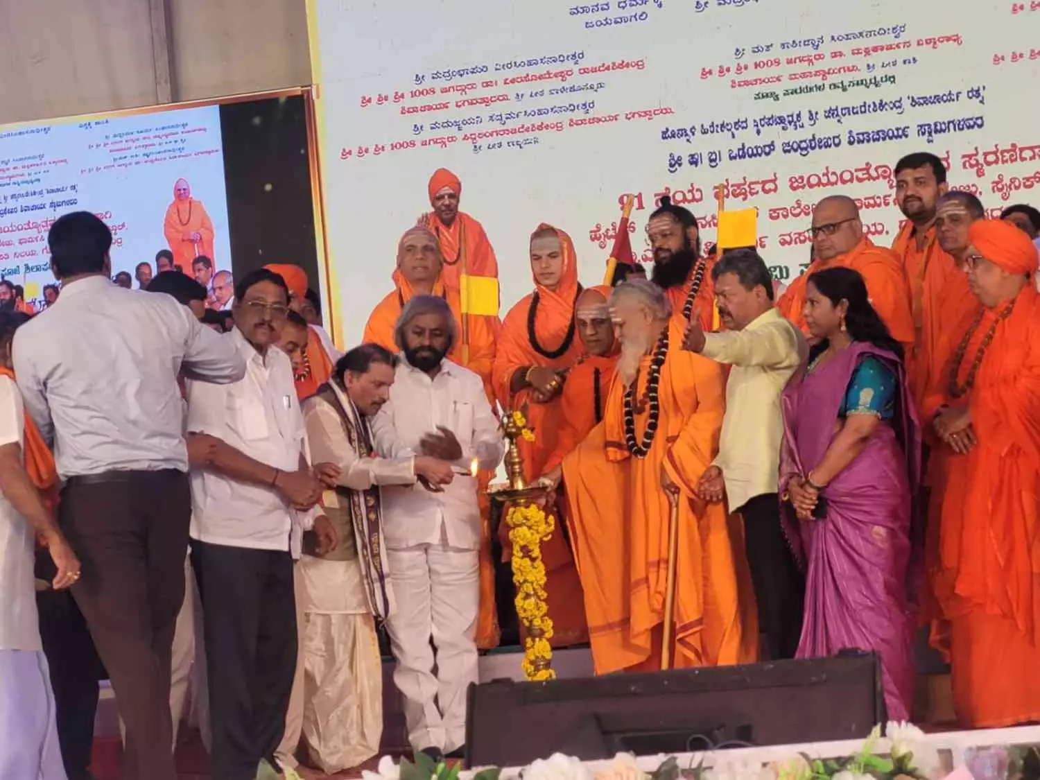 ರಾಜ್ಯದಲ್ಲಿ ಶೇ. 42 ಮಳೆ ಕೊರತೆ, ಕುಡಿಯುವ ನೀರಿಗೆ ಆದ್ಯತೆ : ಸಚಿವ ಈಶ್ವರ್ ಖಂಡ್ರೆ ರಾಜ್ಯದಲ್ಲಿ ಶೇ. 42 ಮಳೆ ಕೊರತೆ, ಕುಡಿಯುವ ನೀರಿಗೆ ಆದ್ಯತೆ : ಸಚಿವ ಈಶ್ವರ್ ಖಂಡ್ರೆ