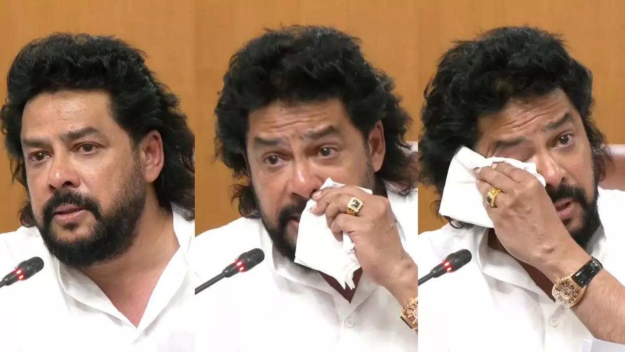 ನಾನು ಶಂಭೂಕನಲ್ಲ, ಸತ್ಯದ ಹಾದಿಯಲ್ಲಿ ಗೆದ್ದು ಬರುತ್ತೇನೆ: ಭಾವುಕ ಸವಾಲು ಹಾಕಿದ ಬಿ. ನಾಗೇಂದ್ರ ನಾನು ಶಂಭೂಕನಲ್ಲ, ಸತ್ಯದ ಹಾದಿಯಲ್ಲಿ ಗೆದ್ದು ಬರುತ್ತೇನೆ: ಭಾವುಕ ಸವಾಲು ಹಾಕಿದ ಬಿ. ನಾಗೇಂದ್ರ