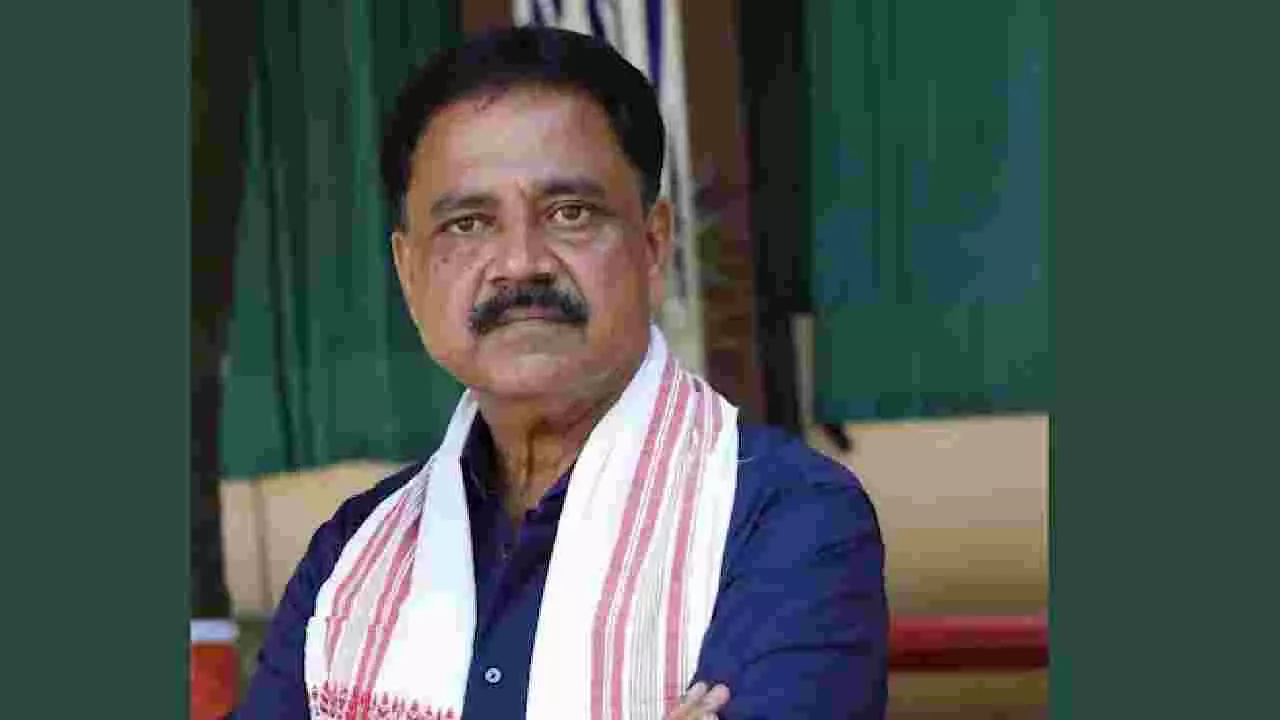 ಜಾರ್ಖಂಡ್ ಸಚಿವ ಸುದಿವ್ಯ ಕುಮಾರ್ ಸೋನು ಹೃದಯಾಘಾತದಿಂದ ವಿಧಿವಶ ಜಾರ್ಖಂಡ್ ಸಚಿವ ಸುದಿವ್ಯ ಕುಮಾರ್ ಸೋನು ಹೃದಯಾಘಾತದಿಂದ ವಿಧಿವಶ