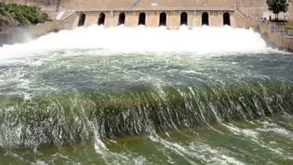 ರಾಜ್ಯಕ್ಕೆ ಮತ್ತೆ ಹಿನ್ನಡೆ: ತಮಿಳುನಾಡಿಗೆ ಮತ್ತೆ ನೀರು ಹರಿಸಲು CWRC ಆದೇಶ ರಾಜ್ಯಕ್ಕೆ ಮತ್ತೆ ಹಿನ್ನಡೆ: ತಮಿಳುನಾಡಿಗೆ ಮತ್ತೆ ನೀರು ಹರಿಸಲು CWRC ಆದೇಶ