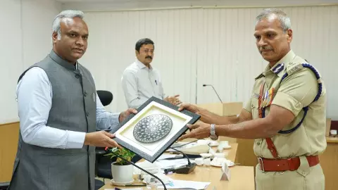 ಕಾರಾಗೃಹ ಉತ್ಪನ್ನಗಳಿಗೆ ಸಿಗಲಿದೆ ಹೊಸ ಬ್ರ್ಯಾಂಡಿಂಗ್: ಮಾರುಕಟ್ಟೆ ವಿಸ್ತರಣೆಗೆ ಸೂಚನೆ ಕಾರಾಗೃಹ ಉತ್ಪನ್ನಗಳಿಗೆ ಸಿಗಲಿದೆ ಹೊಸ ಬ್ರ್ಯಾಂಡಿಂಗ್: ಮಾರುಕಟ್ಟೆ ವಿಸ್ತರಣೆಗೆ ಸೂಚನೆ