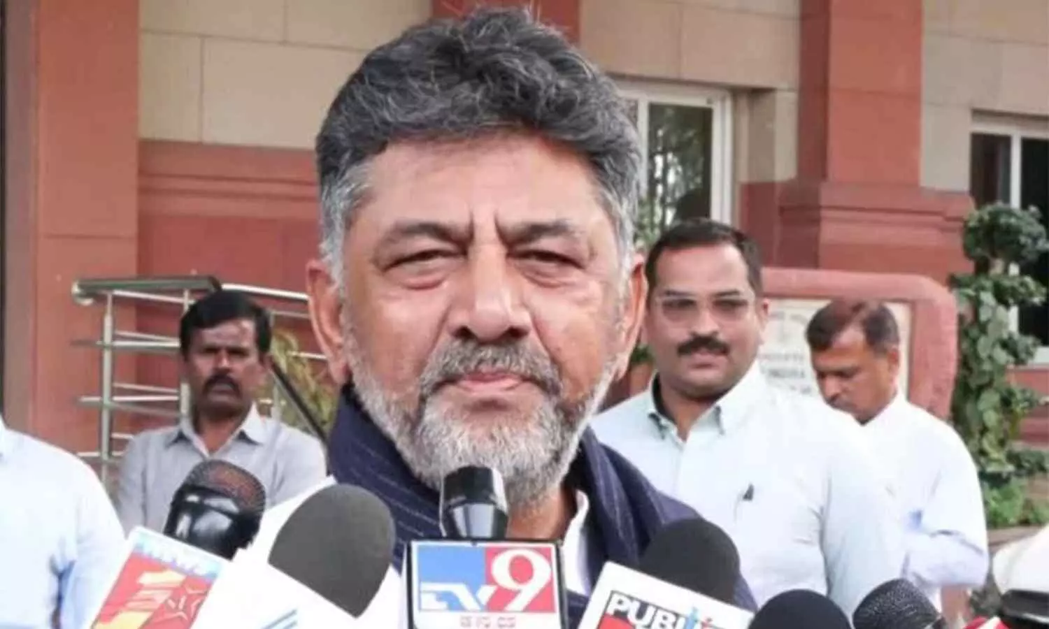 ಕಬ್ಬು ಬೆಳೆಗಾರರ ಸಮಸ್ಯೆ, ಬರ ಪರಿಹಾರಕ್ಕೆ ಪ್ರಧಾನಿ ಭೇಟಿ : ಡಿ.ಕೆ. ಶಿವಕುಮಾರ್ ಕಬ್ಬು ಬೆಳೆಗಾರರ ಸಮಸ್ಯೆ, ಬರ ಪರಿಹಾರಕ್ಕೆ ಪ್ರಧಾನಿ ಭೇಟಿ : ಡಿ.ಕೆ. ಶಿವಕುಮಾರ್